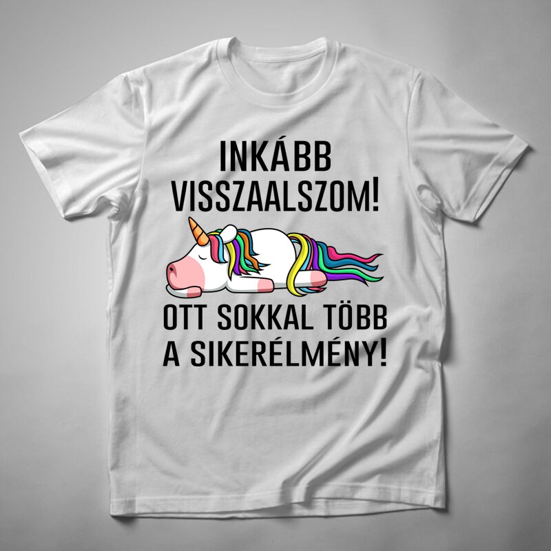 Férfi póló Inkább Visszaalszom Unikornis