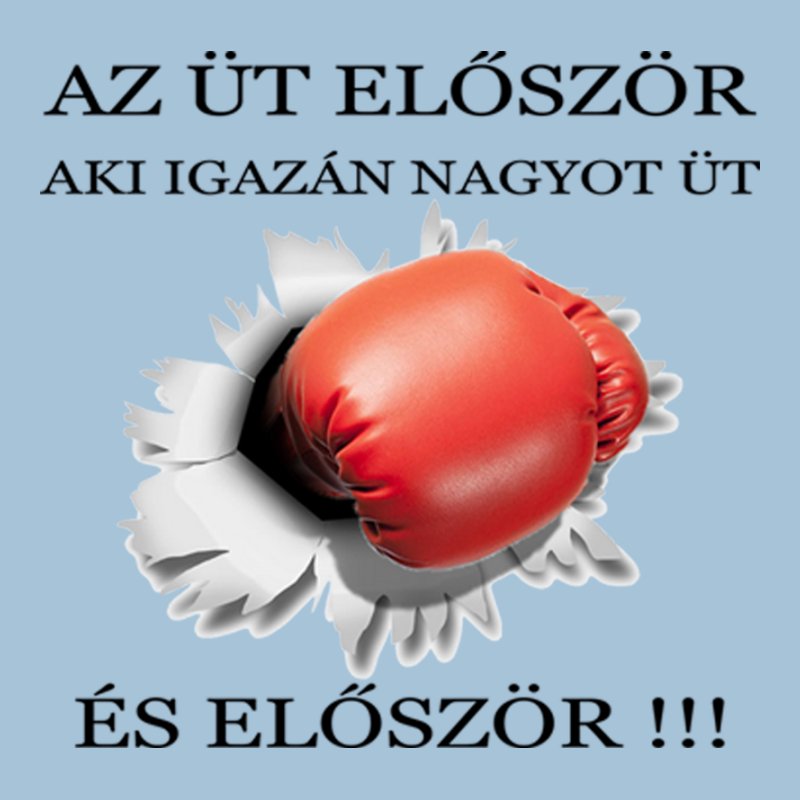 Az Üt Először